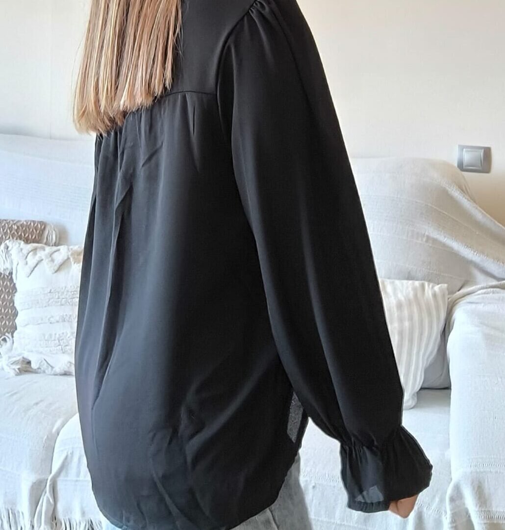 Blusa gasa puño campana