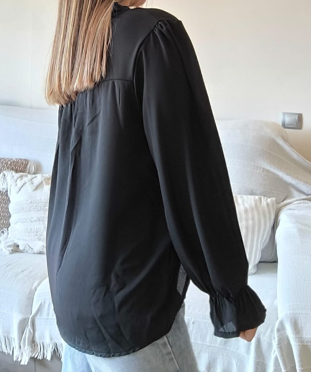 Blusa gasa puño campana