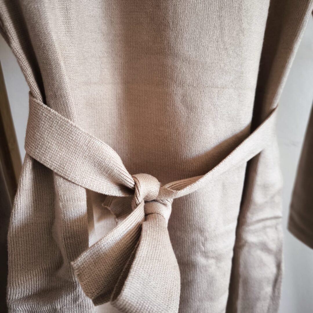 Vestido punto cinturón