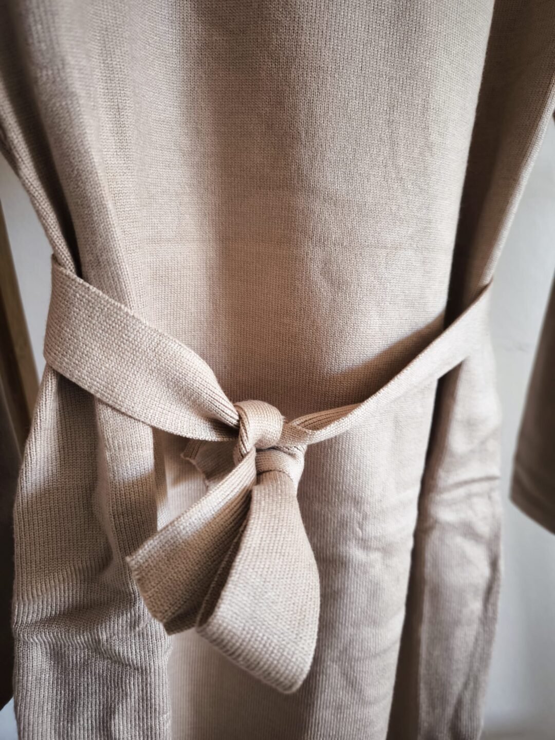 Vestido punto cinturón