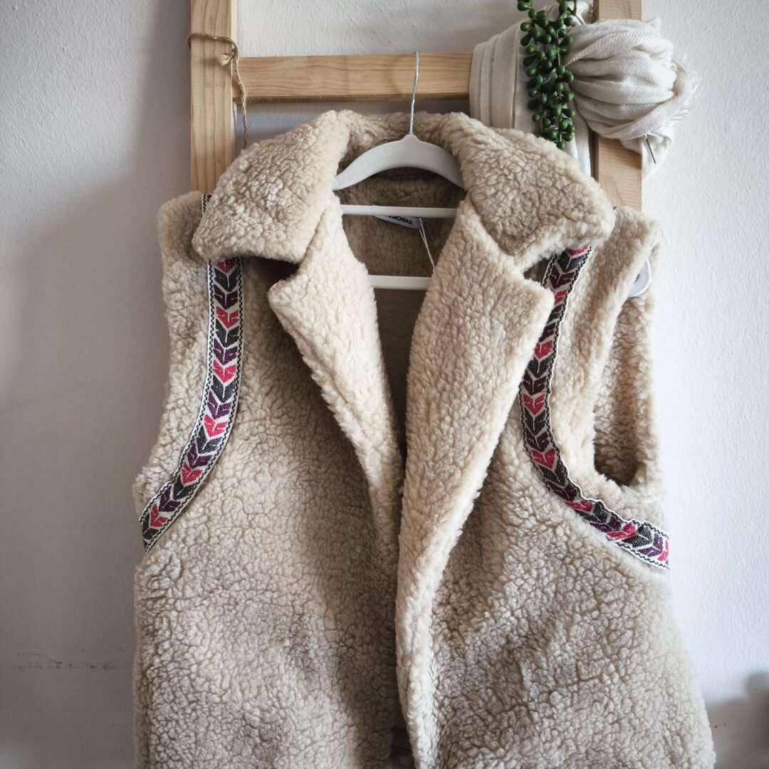 Chaleco Indian borreguito