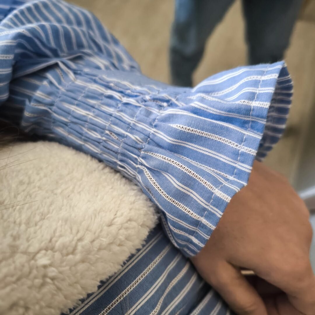 Camisa rayas detalles volante