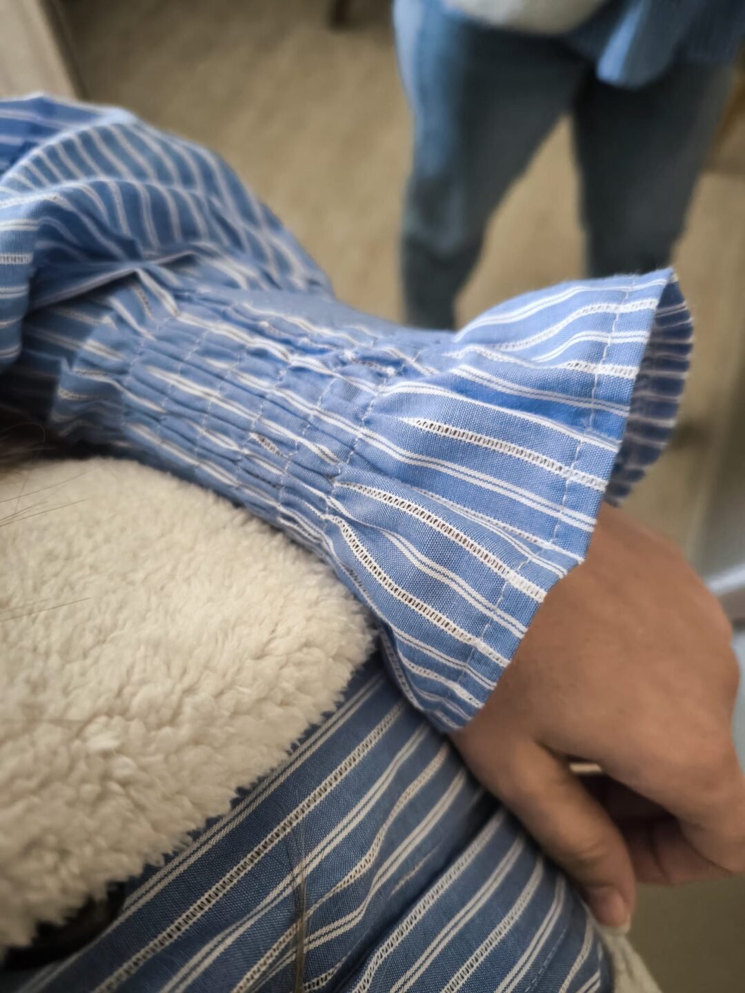 Camisa rayas detalles volante