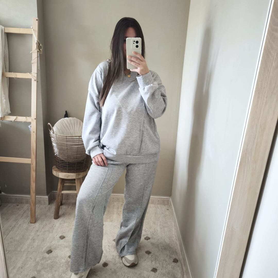 Conjunto chándal línea