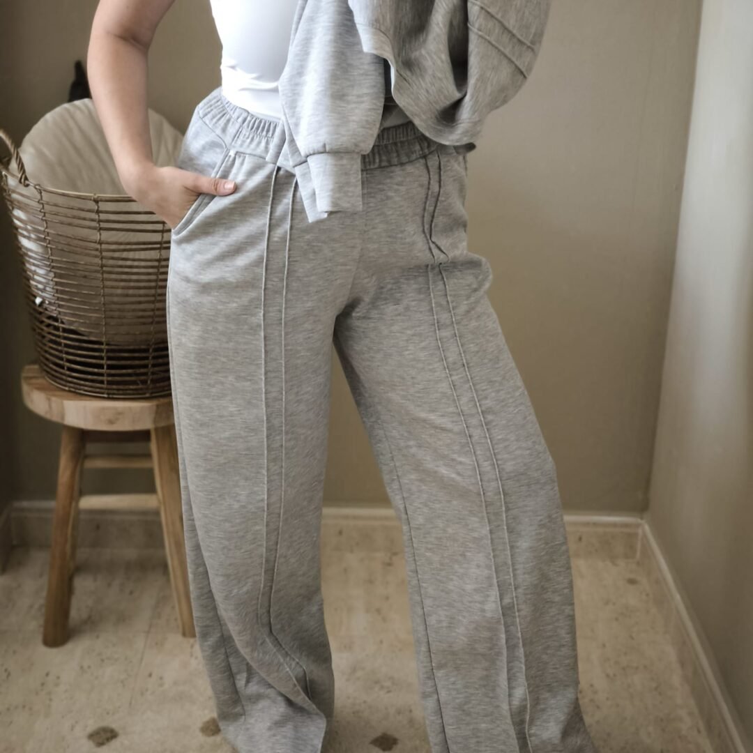 Conjunto chándal línea