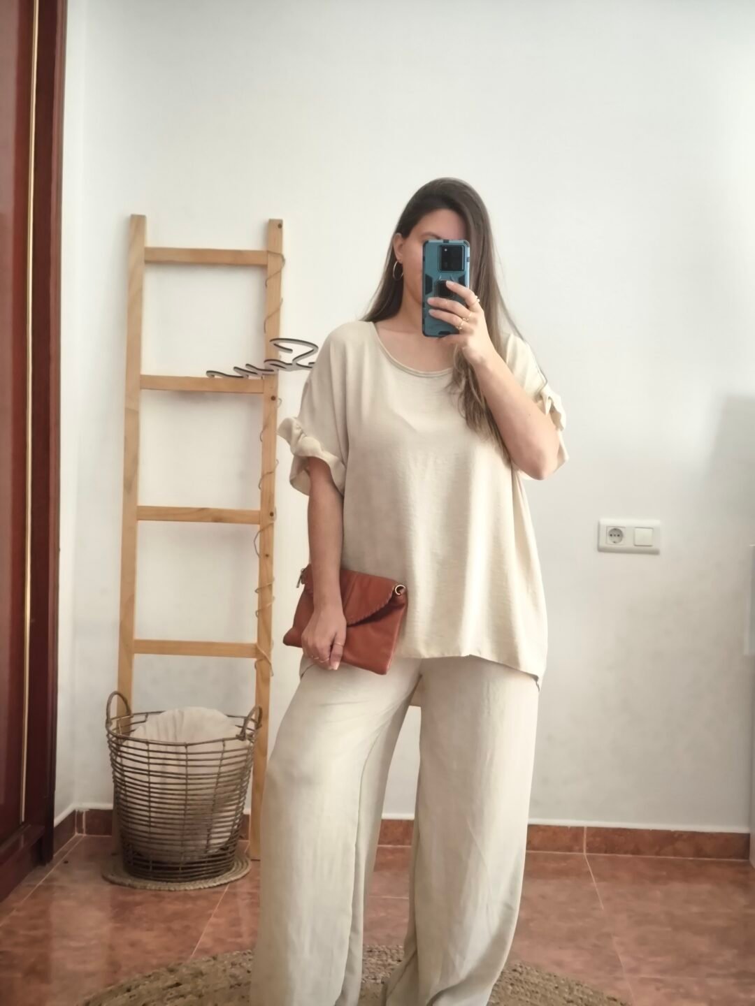 Conjunto Violeta Samira