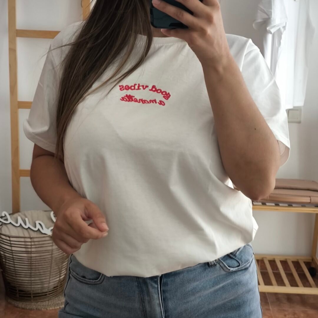 Camiseta Good vibes