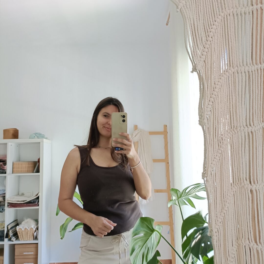 Camiseta tirante chocolate