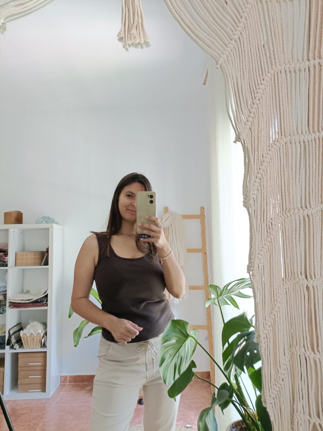 Camiseta tirante chocolate